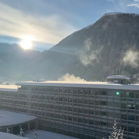 WEF 2026 Ferienwohnung, 1min von Kongresshaus, geeignet für 2 Personen Apartamento