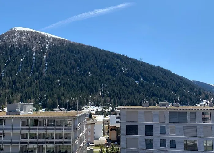 Wef 2027 Ferienwohnung, 3 Minuten Fussweg Zum Kongresshaus, Geeignet Fuer 2 Personen Давос