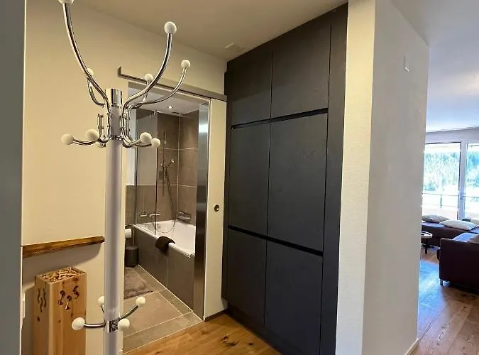 Wef 2027 Ferienwohnung, 3 Minuten Fussweg Zum Kongresshaus, Geeignet Fuer 2 Personen Апартаменты Давос