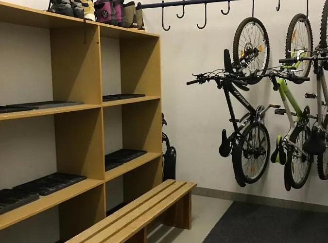 Wef 2027 Ferienwohnung, 3 Minuten Fussweg Zum Kongresshaus, Geeignet Fuer 2 Personen * Давос