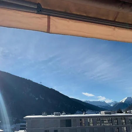 Wef 2026 Ferienwohnung, 1min Von Kongresshaus, Geeignet Für 2 Personen Davos
