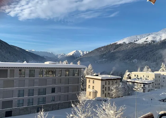 Wef 2026 Ferienwohnung, 1min Von Kongresshaus, Geeignet Für 2 Personen