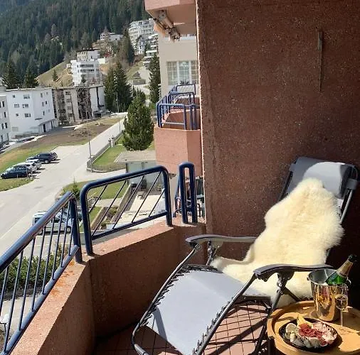 Wef 2026 Ferienwohnung, 1min Von Kongresshaus, Geeignet Für 2 Personen