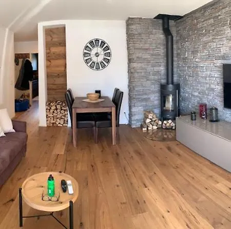 Wef 2027 Ferienwohnung, 3 Minuten Fussweg Zum Kongresshaus, Geeignet Fuer 2 Personen Lägenhet Davos